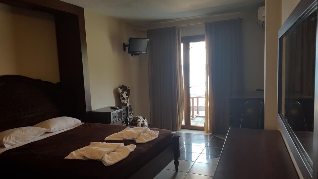 Hotel Aria à Megali Ammos  Extérieur photo